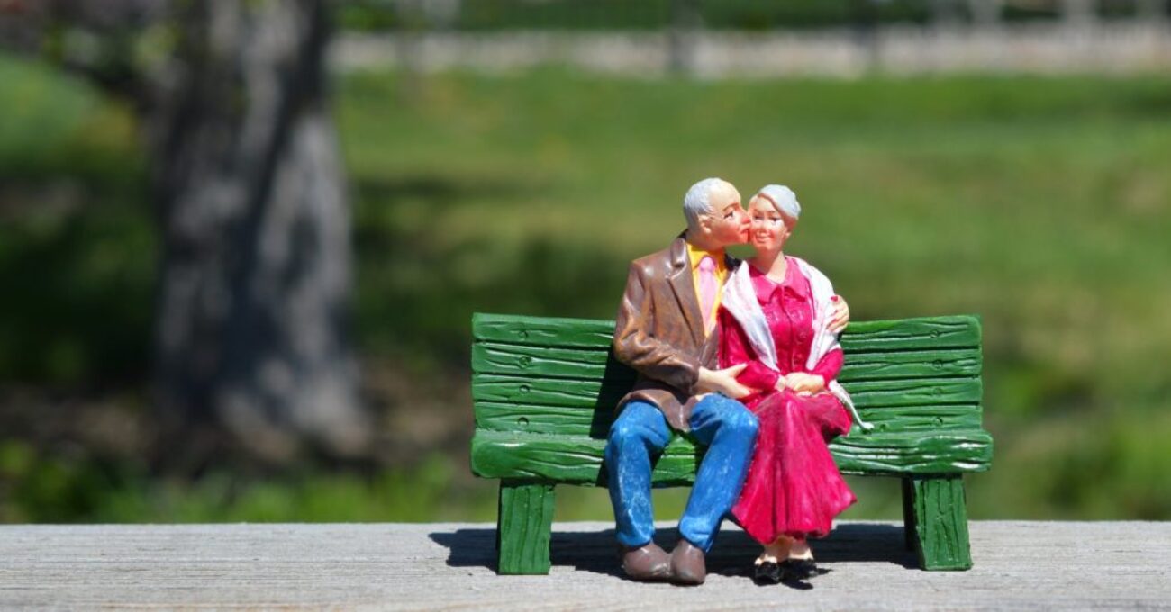 old-couple-2313286_1920